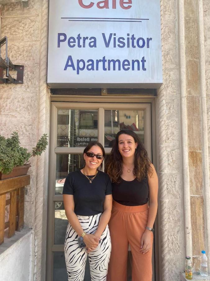 Petra Visitors Hotel Wadi Musa Extérieur photo