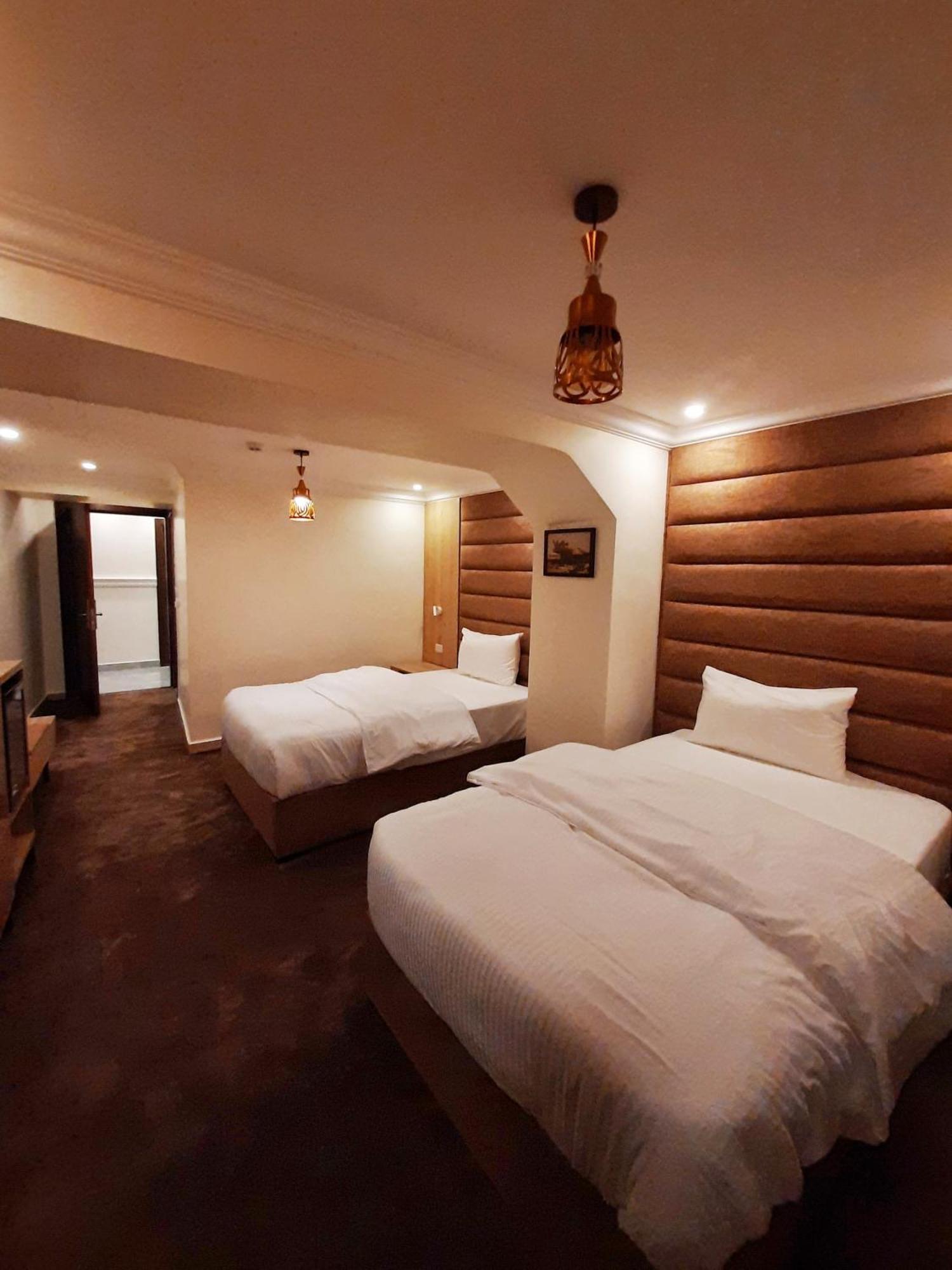 Petra Visitors Hotel Wadi Musa Extérieur photo